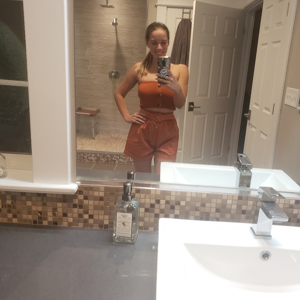 Outfit - Picture 4 of 5